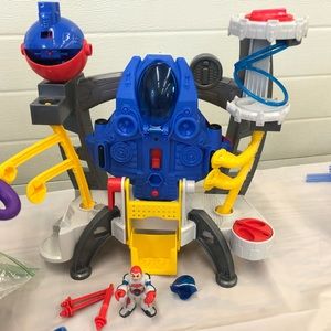 imaginext alpha explorer